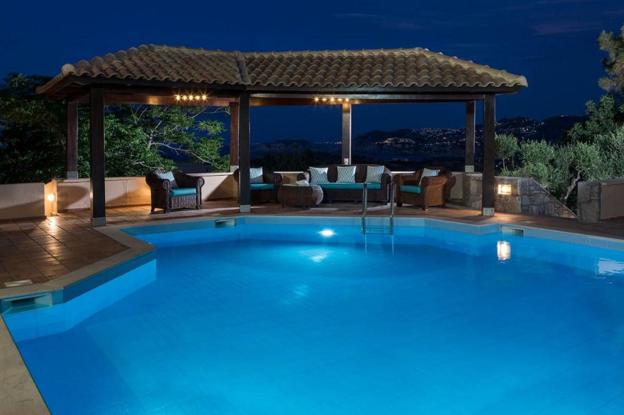 White Sand Villa. Spacious Villa With Prive Pool. Агия-Пелагия  Экстерьер фото